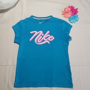 Girls Nike Shirt